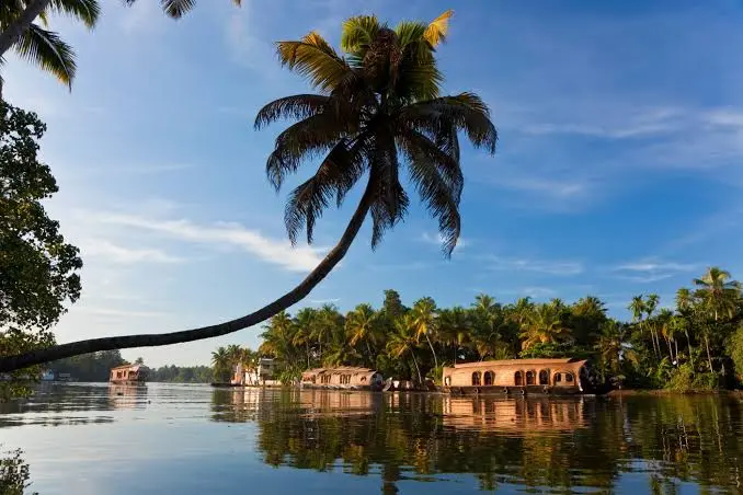 MUNNAR | THEKKADY | ALLEPPEY | COCHIN | 4N / 5D